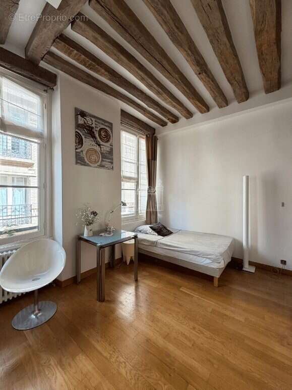 Appartement 17 m² à Paris-7e  - photo 3