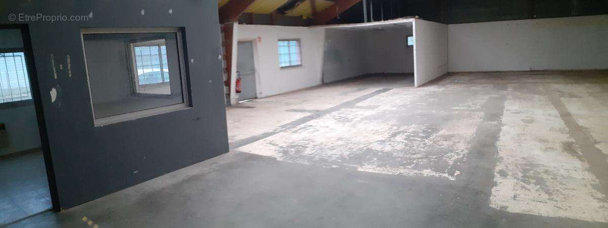 Appartement 300 m² à Saint-Martin-De-La-Lieue  - photo 5