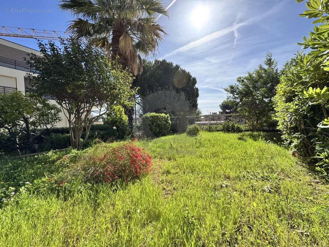 Appartement à ROQUEBRUNE-CAP-MARTIN
