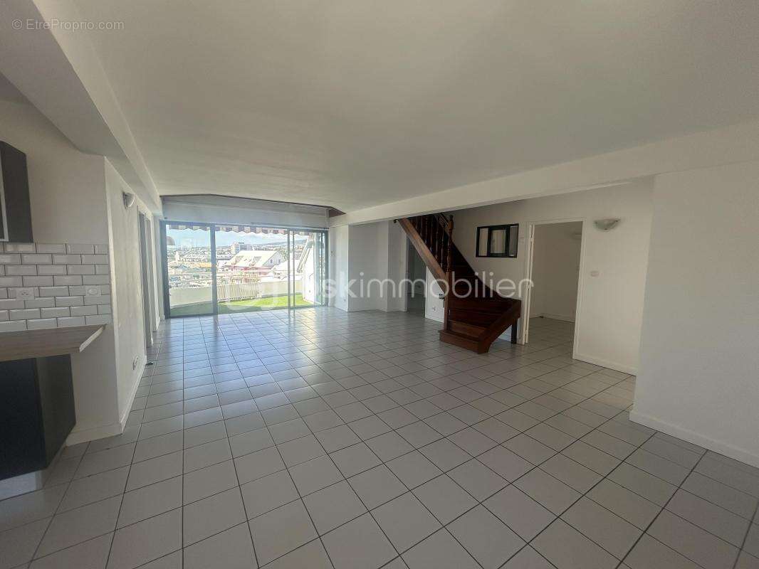 Appartement T6 duplex de 163 m² - photo 2