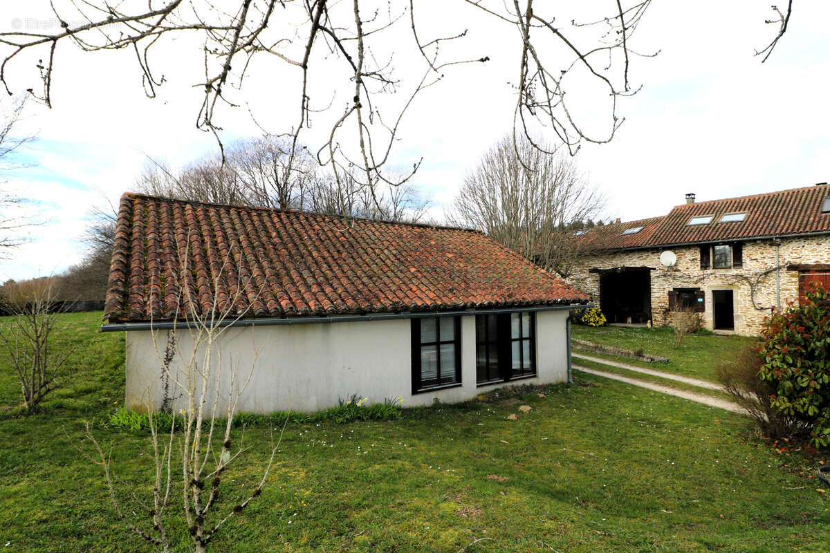 Joli ensemble immobilier à la campagne, 4 ou 5 logis, idéal résidence secondaire d'amis ! - photo 26