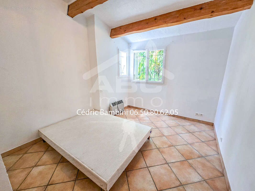 Maison à SAINT-MAXIMIN-LA-SAINTE-BAUME