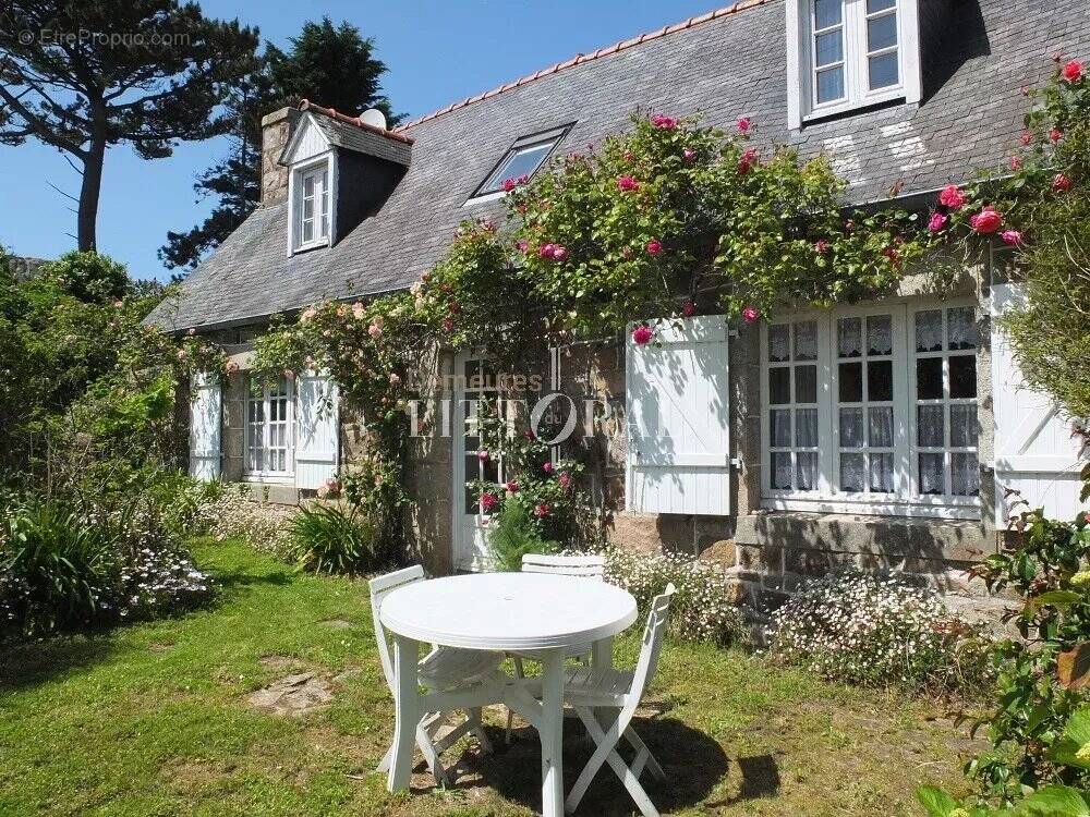 Maison à PENVENAN