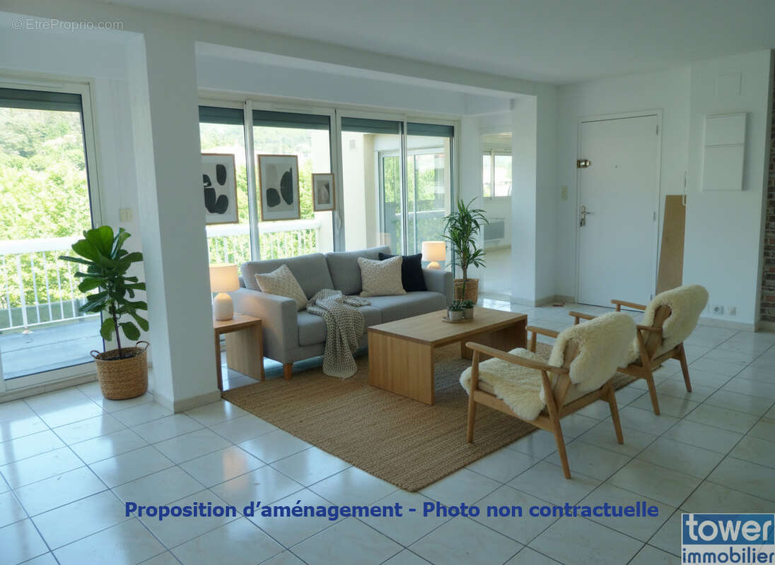 Appartement à LAMALOU-LES-BAINS