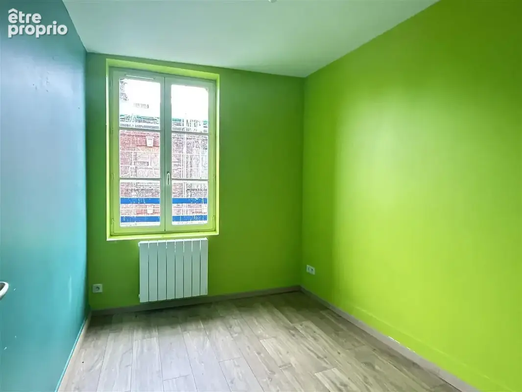 Un Ensemble immobilier comprenant : - Au rez-de-chaussée : un local commercial, réserve, chambre froide, réser - photo 19