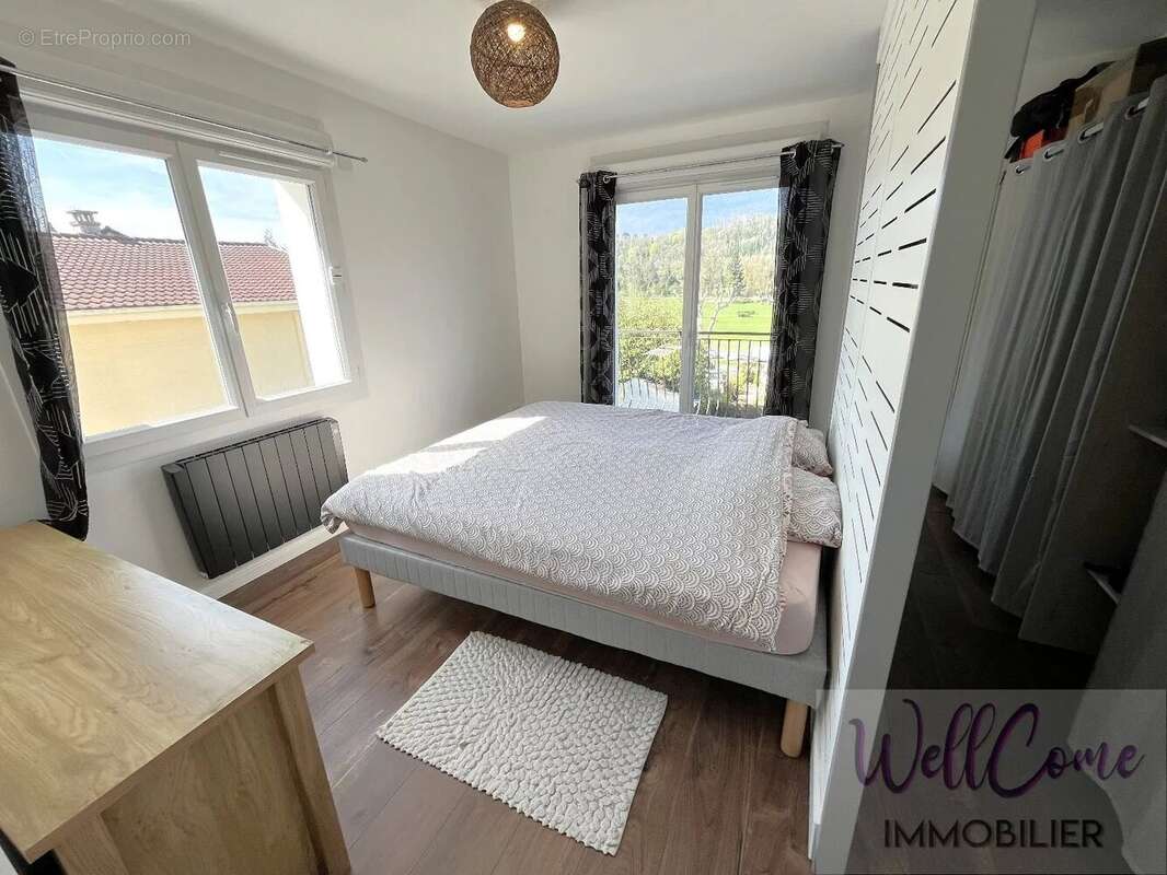 Appartement à AIX-LES-BAINS