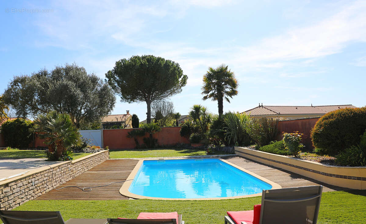 Maison à MESCHERS-SUR-GIRONDE