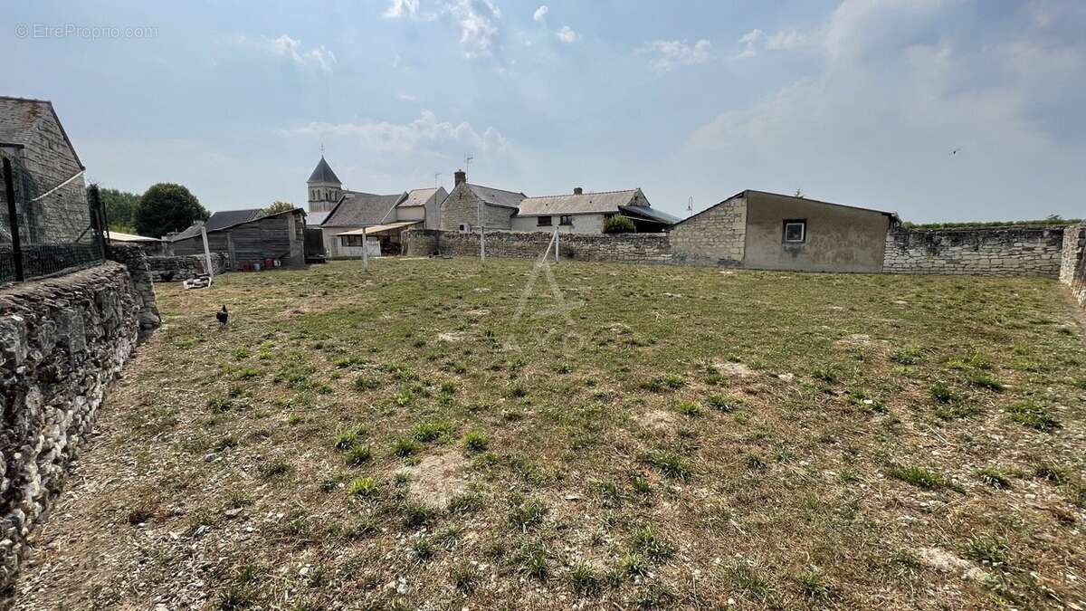 Maison à DOUE-LA-FONTAINE