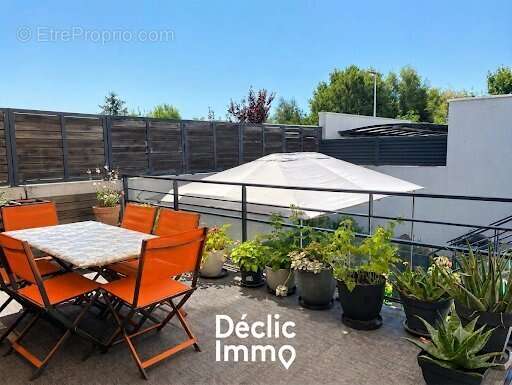 A vendre villa t3 avec jardin - photo 2