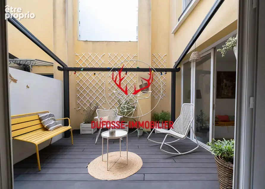Lyon 8 maison-loft avec patio et garage - photo 3