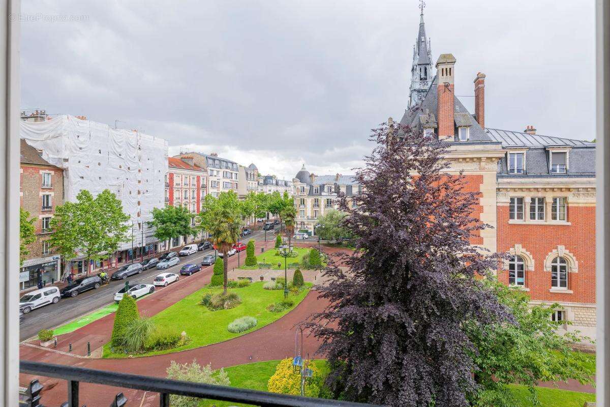 Appartement à LE RAINCY
