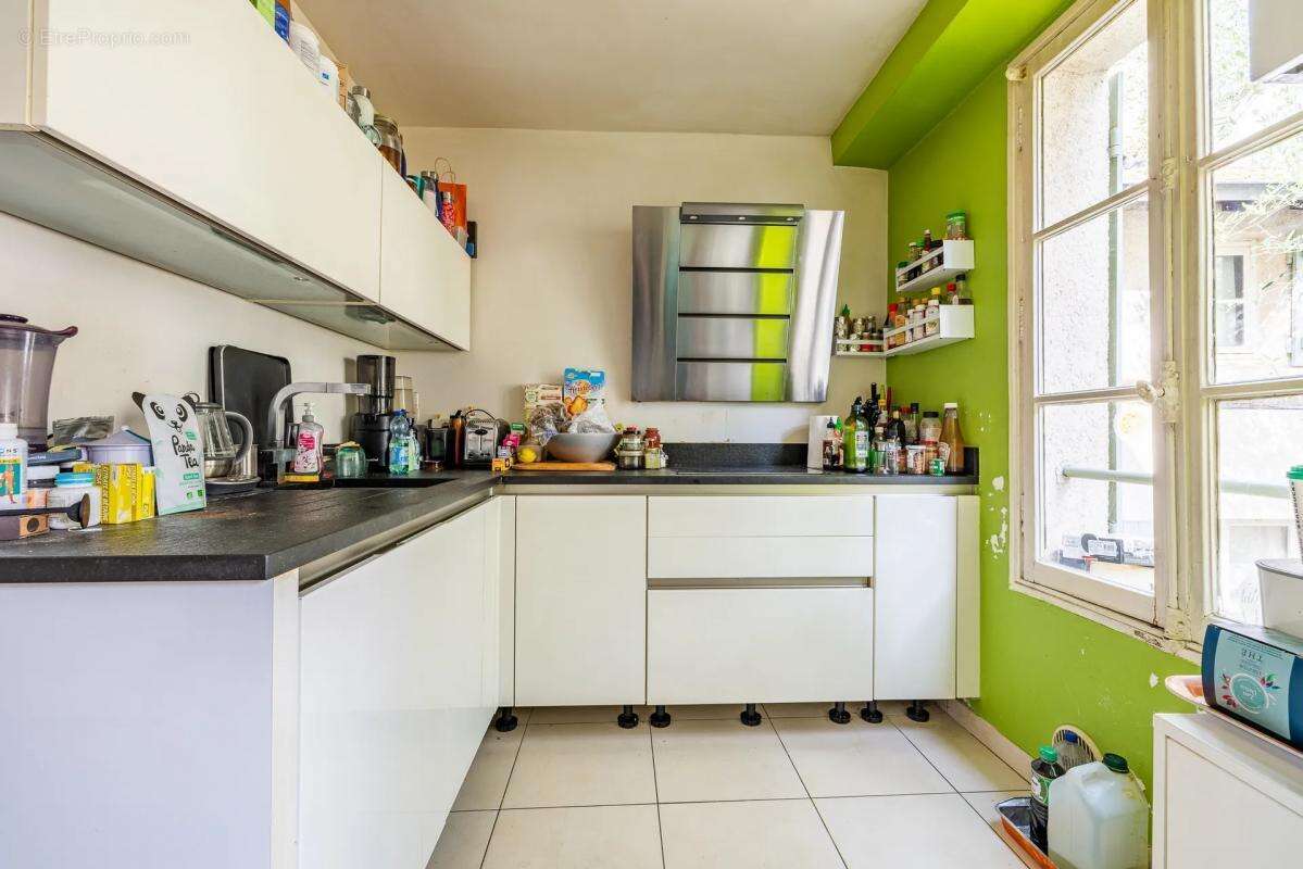 Maison à VERRIERES-LE-BUISSON