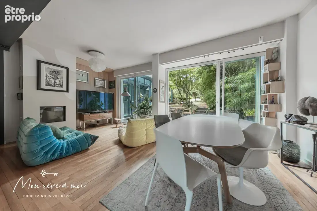 Maison de 168m2 lumineuse et au calme avec piscine, jardin et parkings - photo 4