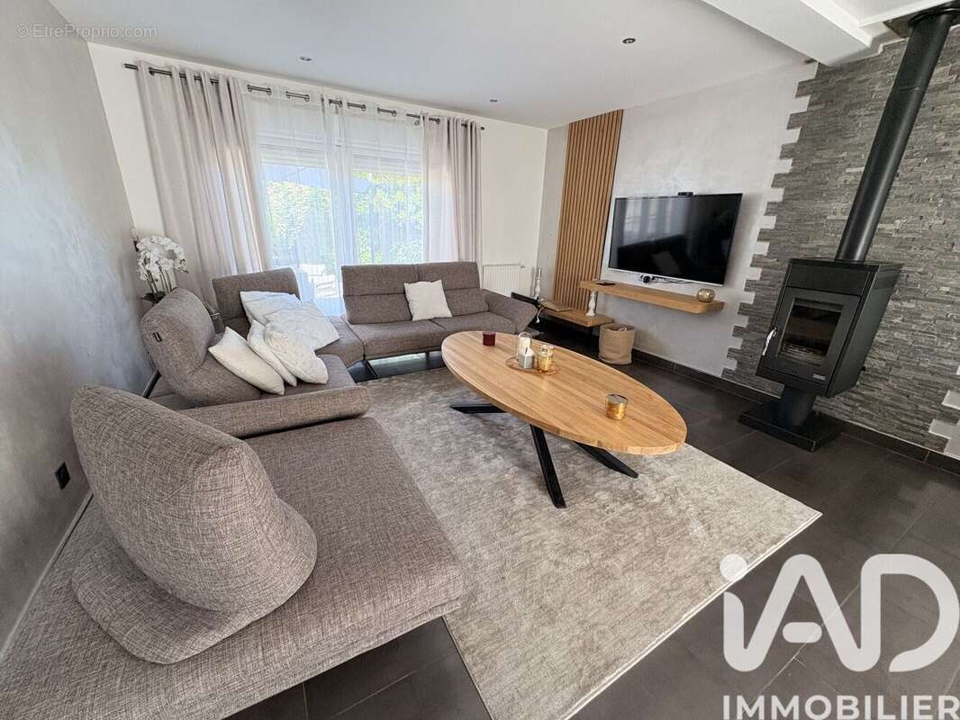 Maison 146 m² à Argenteuil  - photo 4