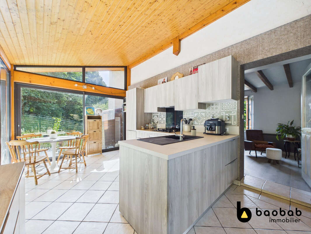 Maison 77 m² à Voissant  - photo 8