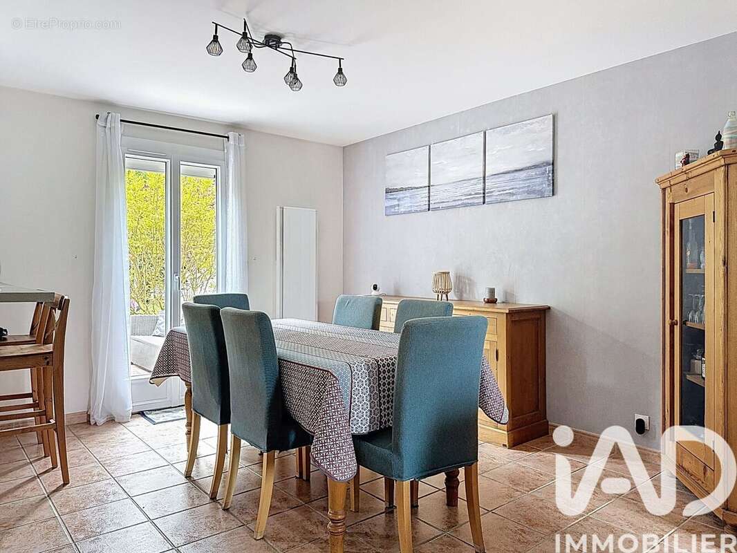 Photo 6 - Maison à BREUILLET