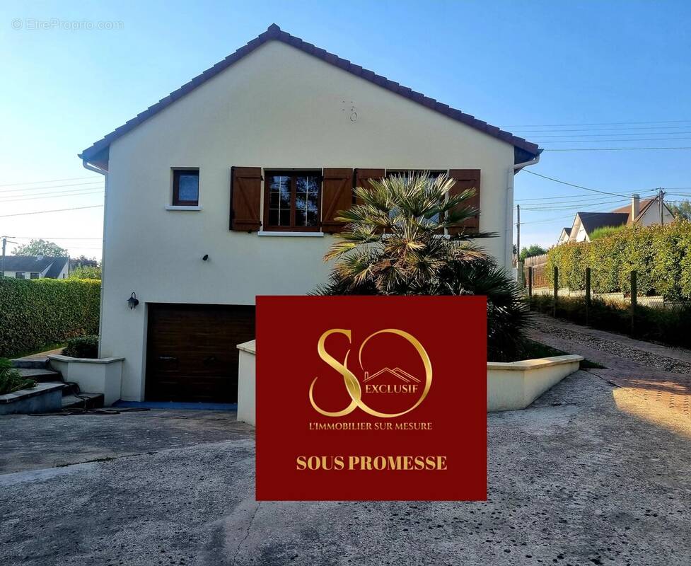 Maison à MAULE