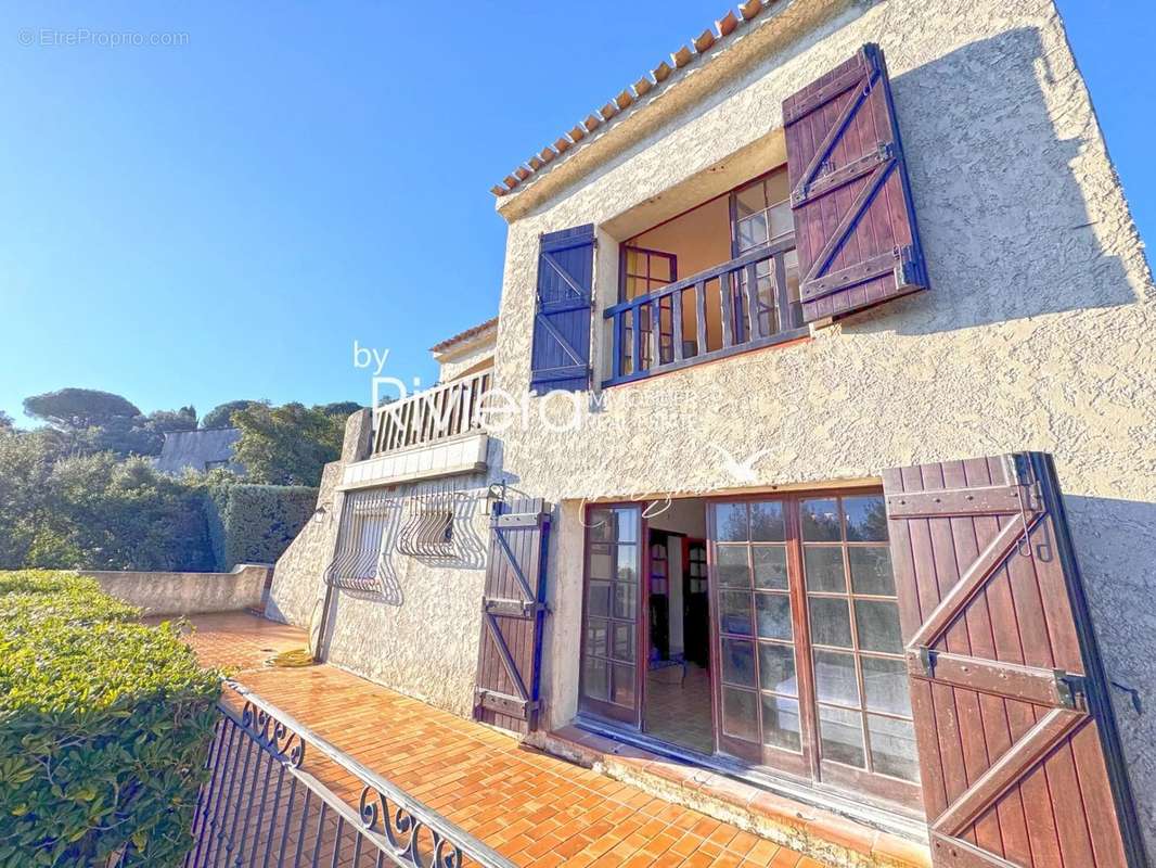 Maison à CAVALAIRE-SUR-MER