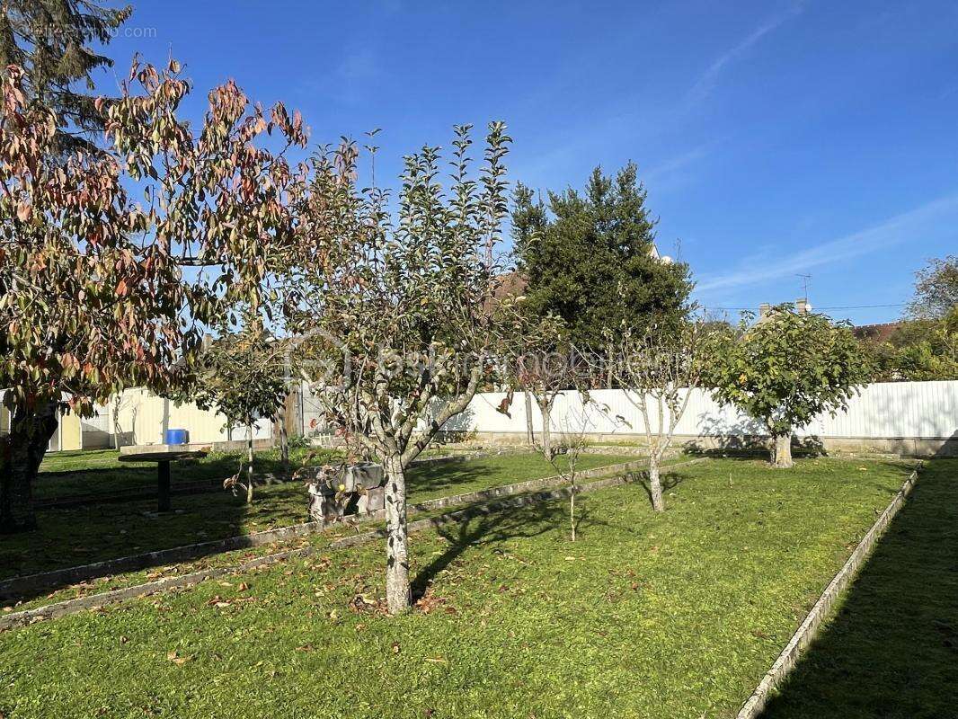 Maison à CHATEAU-LANDON