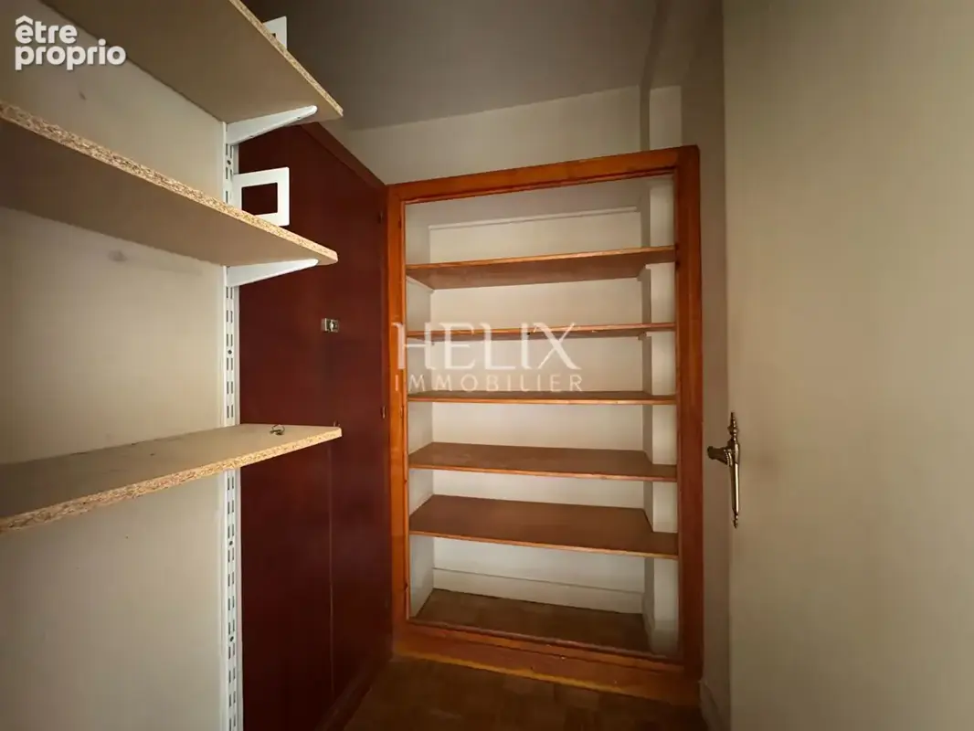 Appartement 91,10 M² ascenseur Saint-Germain-en-Laye  8' minutes RER A, 3ème chambre possible - photo 12