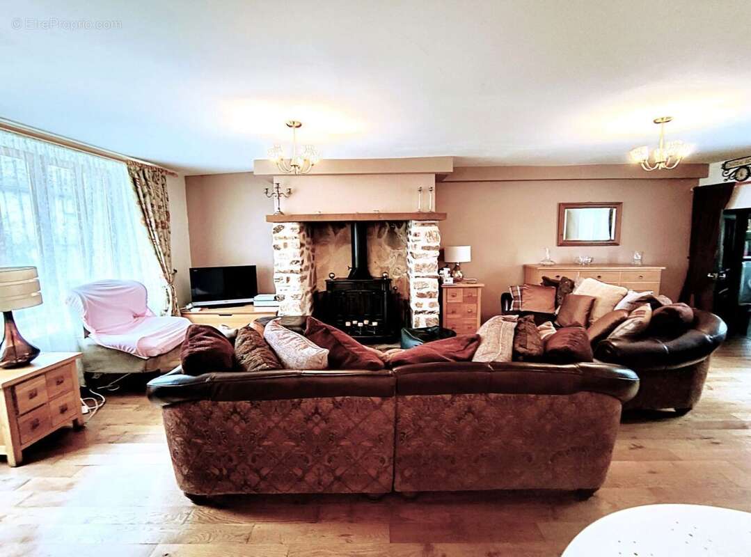 Maison à LA SOUTERRAINE