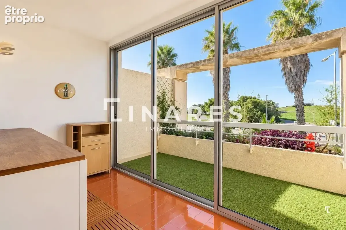 LES BORDS DE MER - Appartement T2 de 45m2 - Terrasses - Vue dégagée - 13008 - photo 6