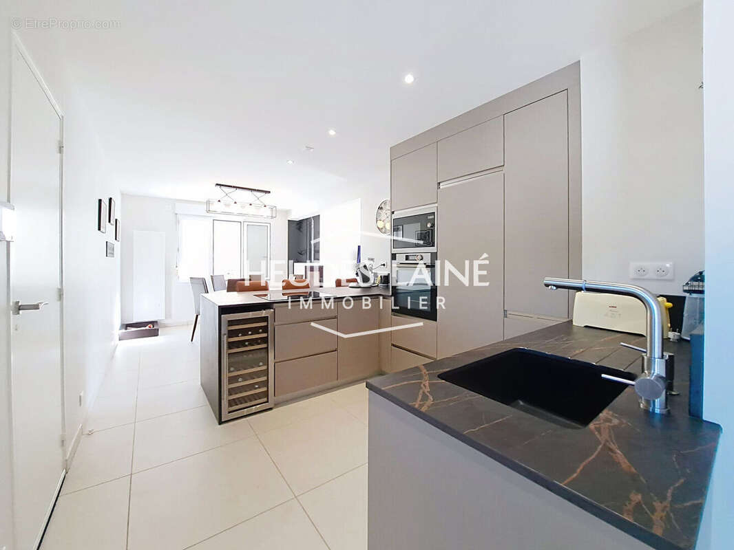 Maison à JULLOUVILLE