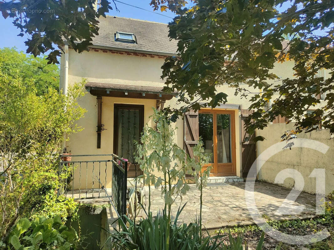 Maison 152 m² à Treigny  - photo 5