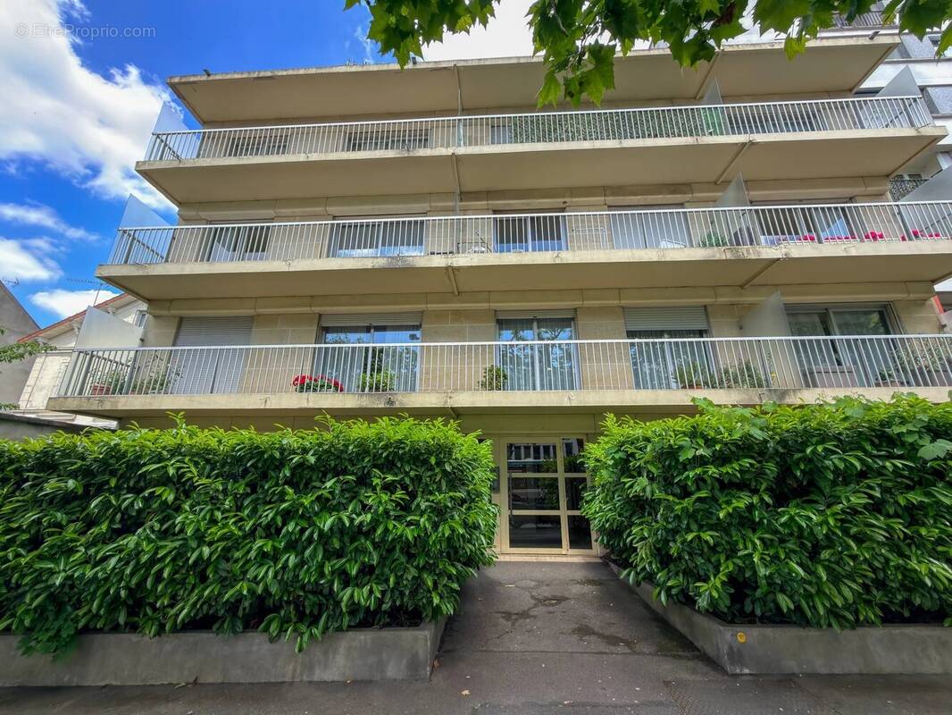 Appartement à LE RAINCY
