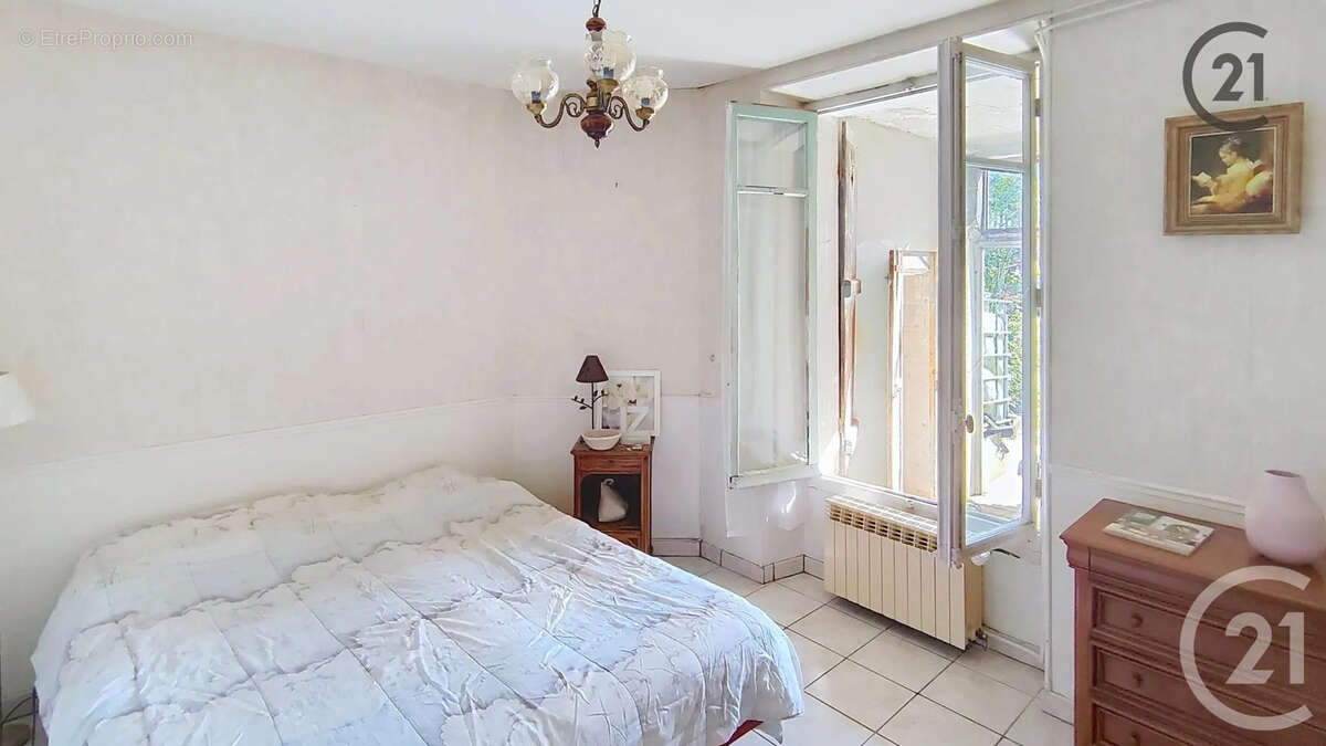 Maison à BRIE-COMTE-ROBERT