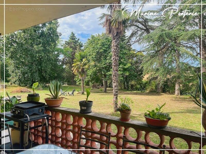 Maison à VIC-FEZENSAC