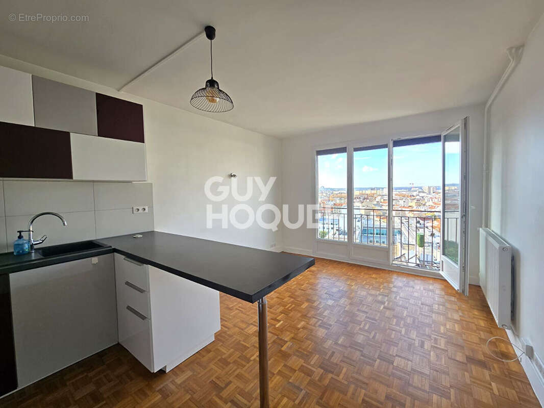 Appartement à MONTROUGE