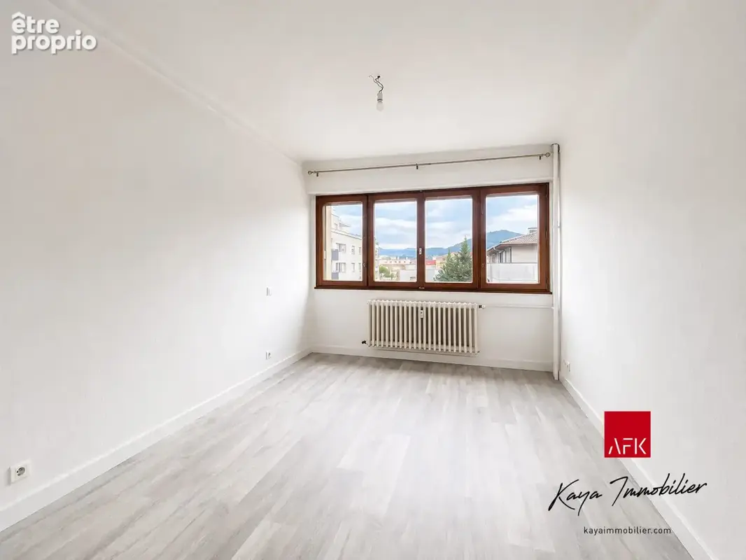 Appartement 79 m² à Annemasse  - photo 7