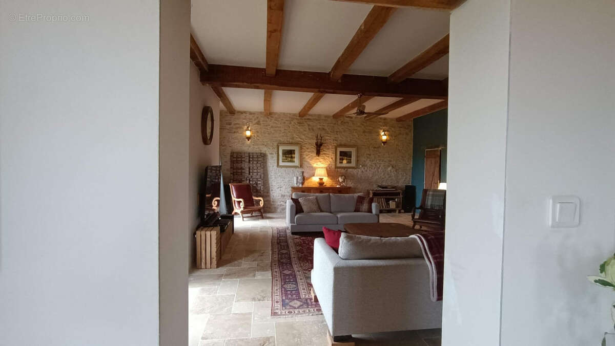 Maison à SAINT-CLAUD