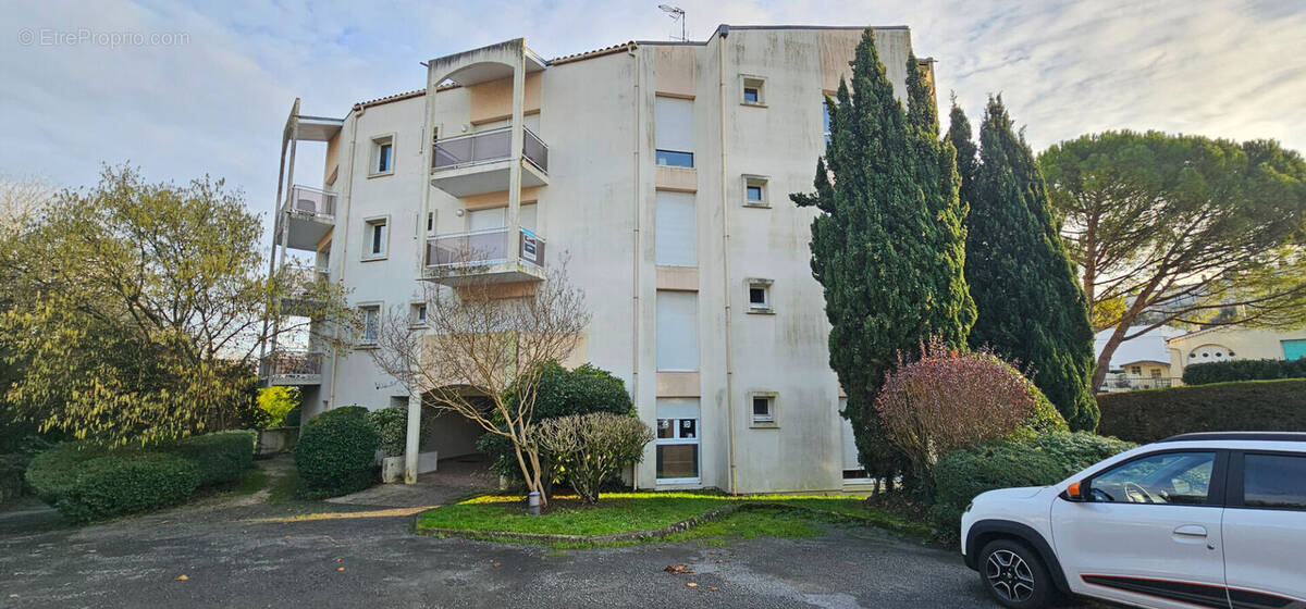 Appartement à SAINTES