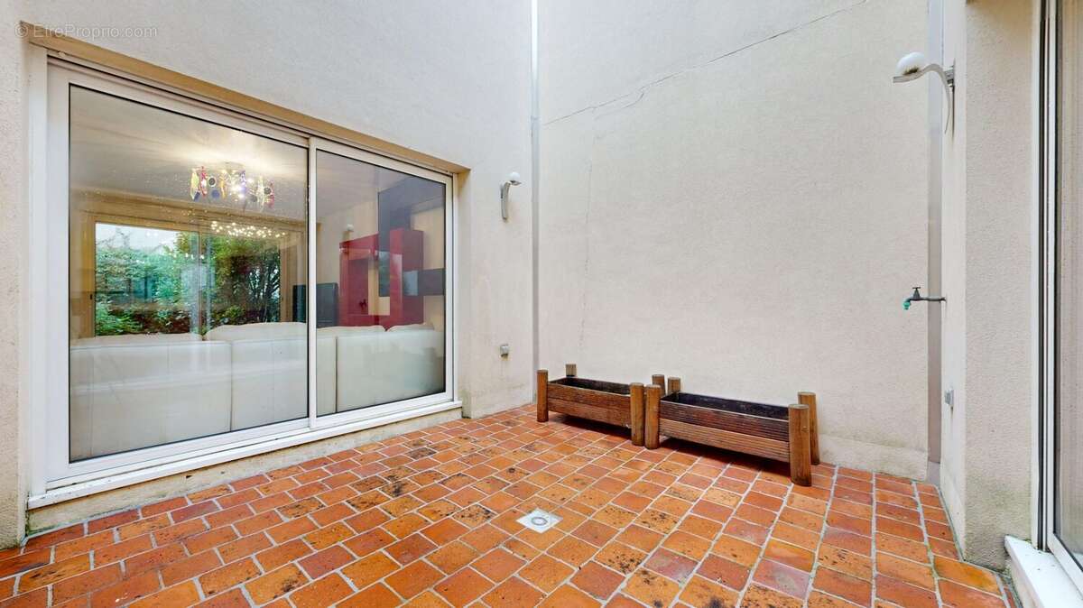 Maison à VILLEURBANNE