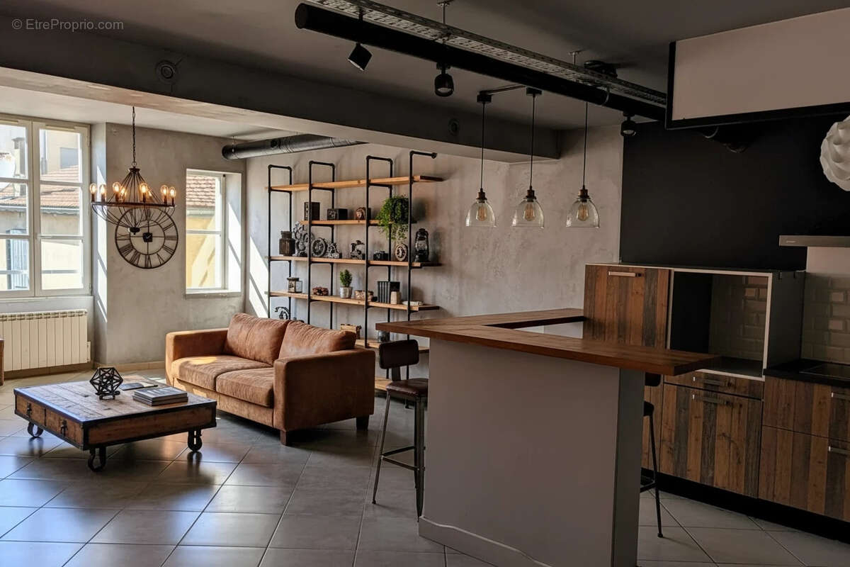 Appartement à ROMANS-SUR-ISERE