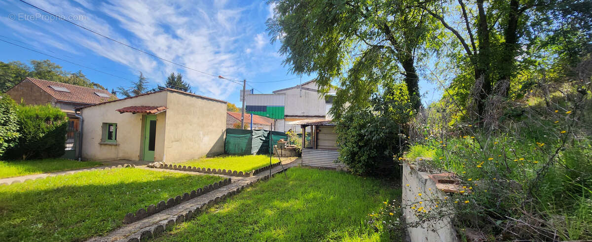 Maison à BLAYE-LES-MINES