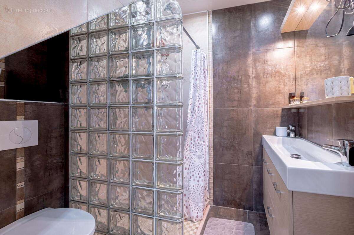 Maison à MONTEREAU-FAULT-YONNE