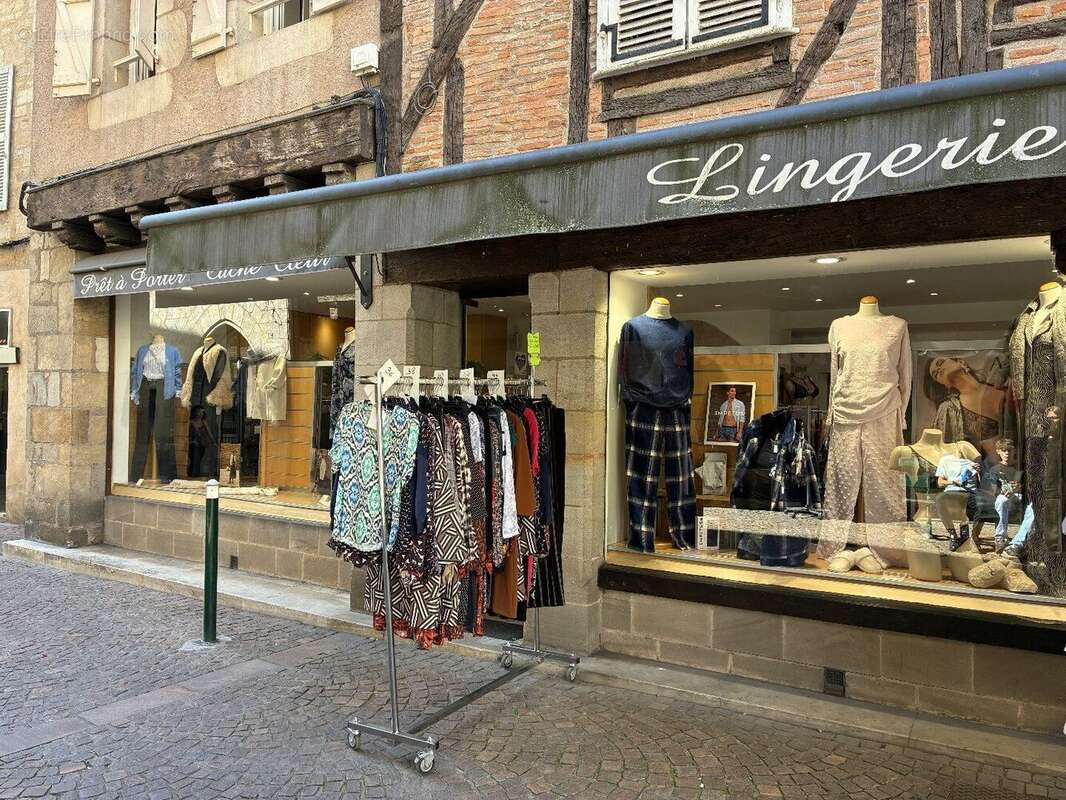 Commerce à FIGEAC