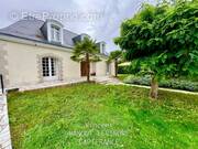 Maison à CHATEAUNEUF-SUR-SARTHE