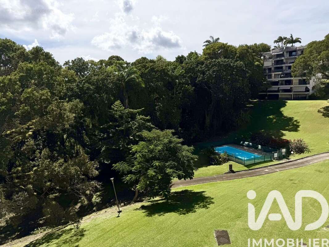 Photo 2 - Maison à FORT-DE-FRANCE