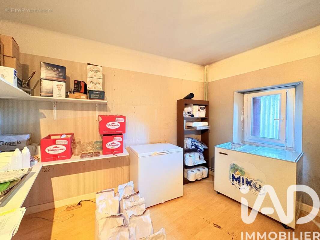 Maison 103 m² à Arpajon-Sur-Cere  - photo 9