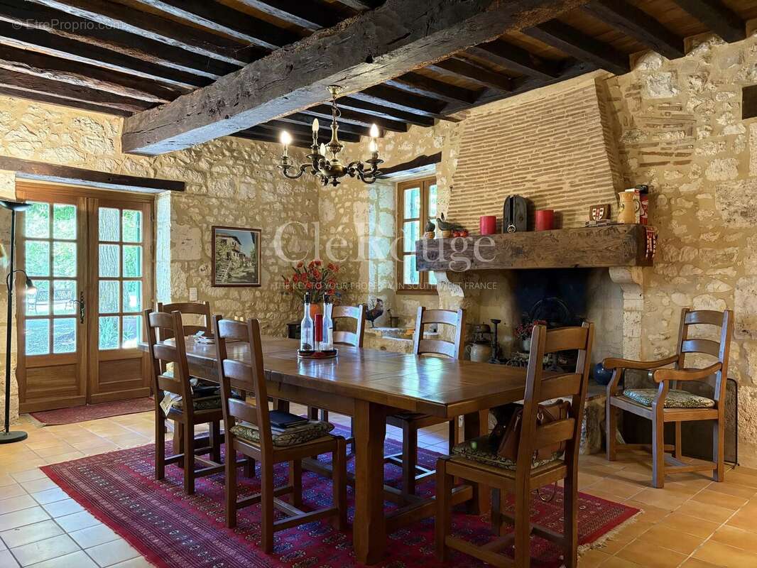 Maison à MONBAZILLAC