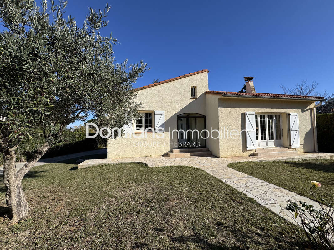 Maison à LLUPIA