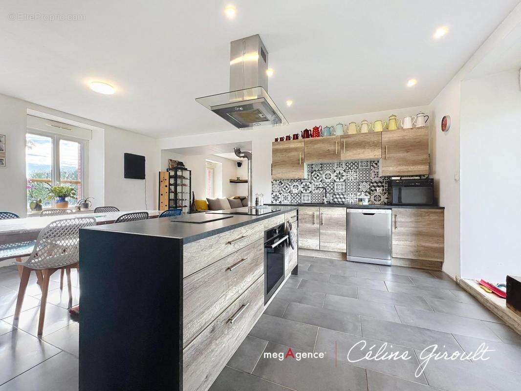 Maison à SAINT-JEAN-DE-LA-HAIZE