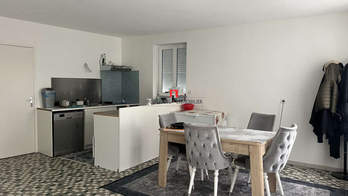 Maison à BLANQUEFORT