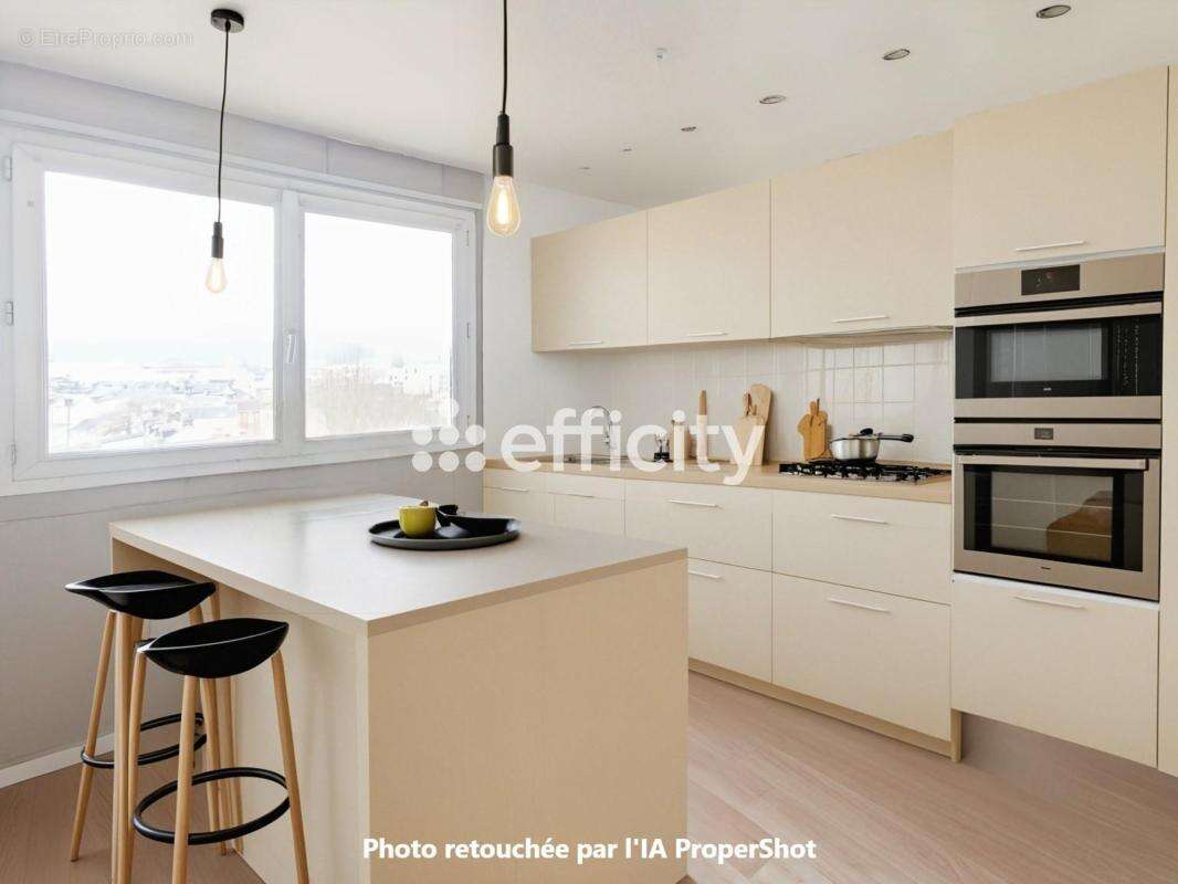 Appartement à LE PETIT-QUEVILLY