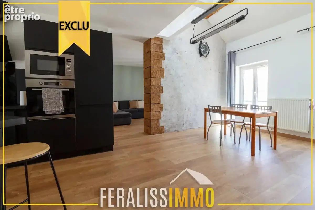 Duplex rénové avec charme en plein coeur de ville ! - photo 10