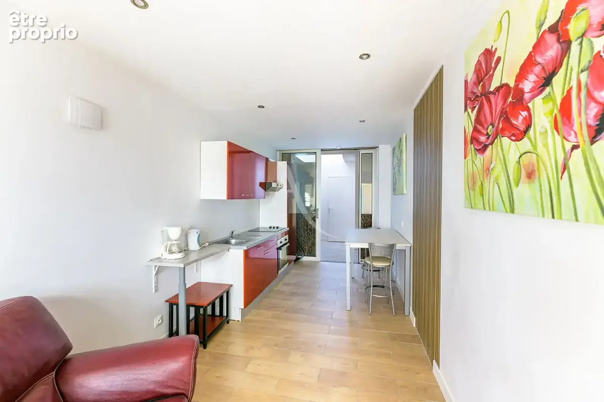 Tours La Fuye-Velpeau - Maison de Ville  115m2 - 2 box - Pas de jardin - photo 5